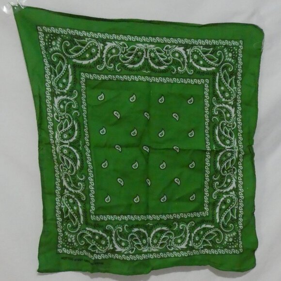 Unbranded | OS One Size | Green Paisley Square Bandana / Scarf - Picture 11 of 16